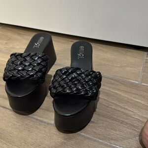 Platform shoe